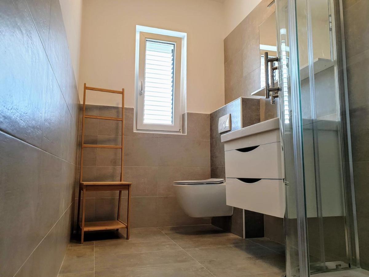 Apartments Ribaric Palit Ngoại thất bức ảnh