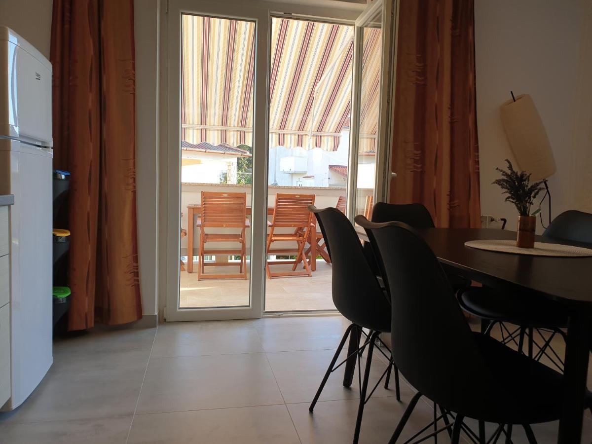 Apartments Ribaric Palit Ngoại thất bức ảnh